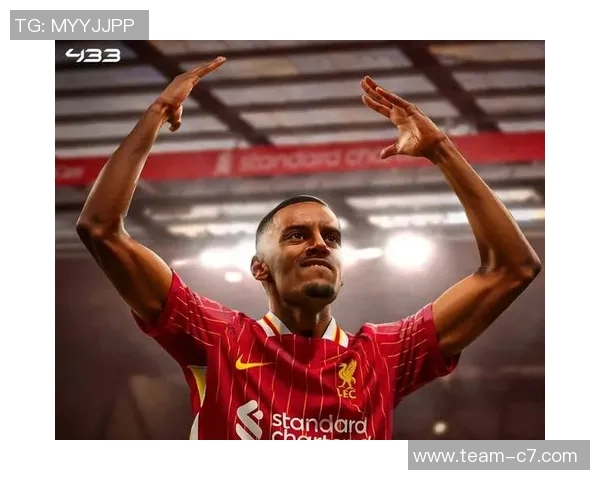 伊萨克坦言瑞典国家队面临压力但表现未达预期水平 伊萨克坦言瑞典国家队面临压力但表现未达预期水平